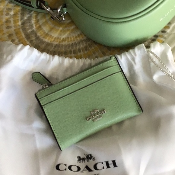 COPY - ⚡️FLASH SALE⚡️Coach Pale Pistachio / Silver Jonie Bag & Id Card Case - Picture 9 of 15